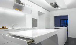 hi-tech stílusú fehér konyha képek