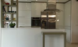 modern fehér konyha kép
